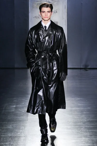 Look 2